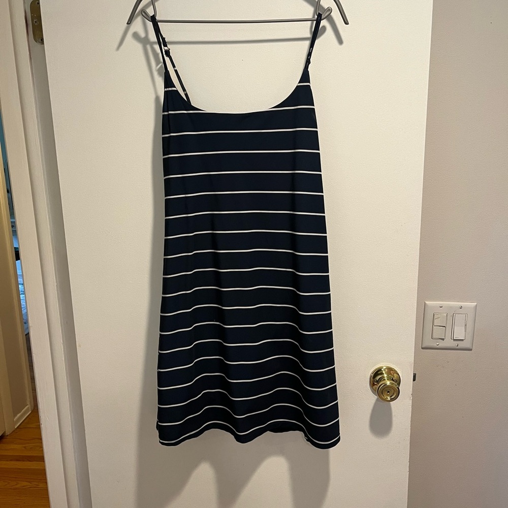 Abercrombie & Fitch Traveler Dress Medium Tall